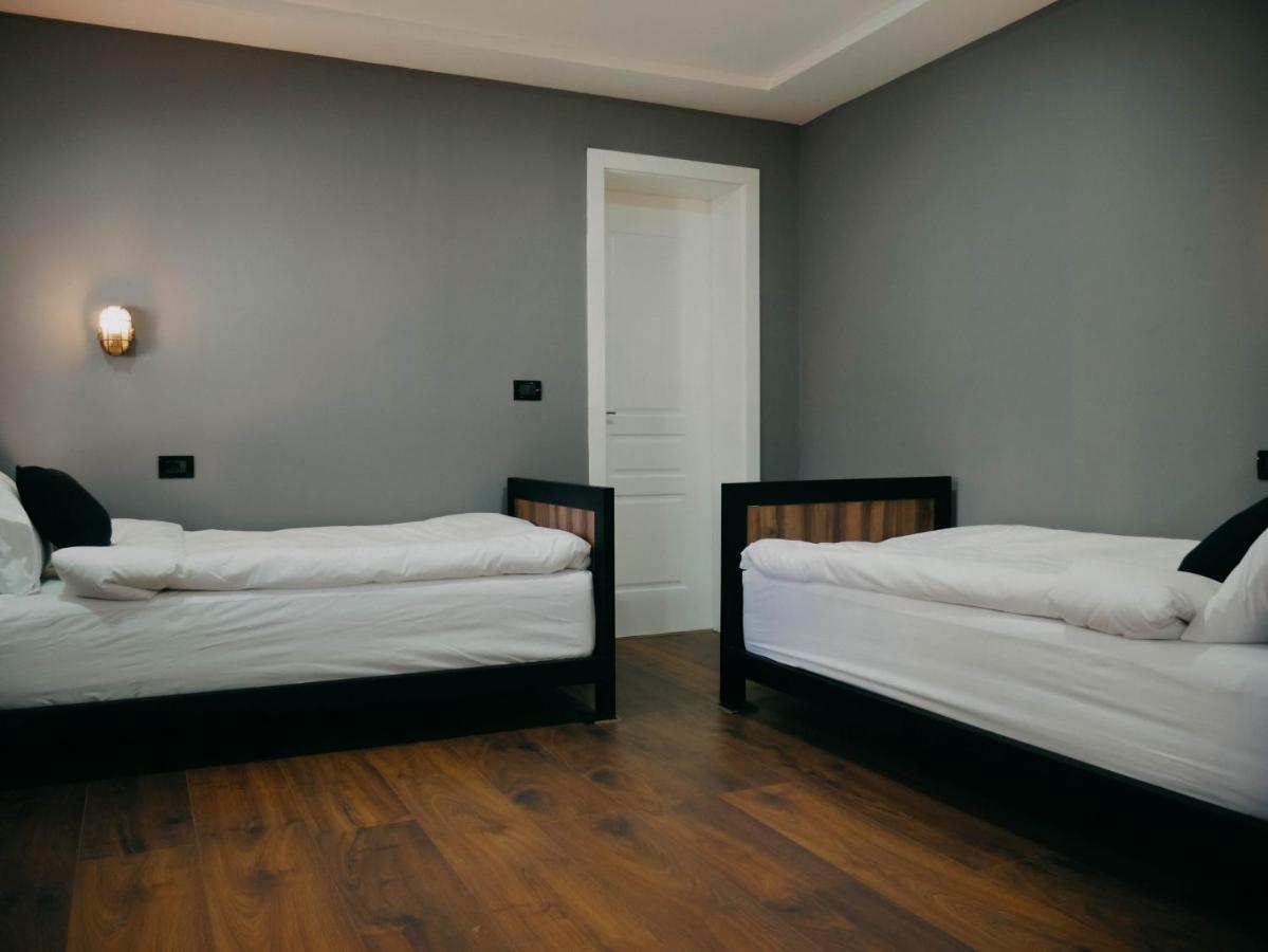 تيرانا The Maze Hostel المظهر الخارجي الصورة