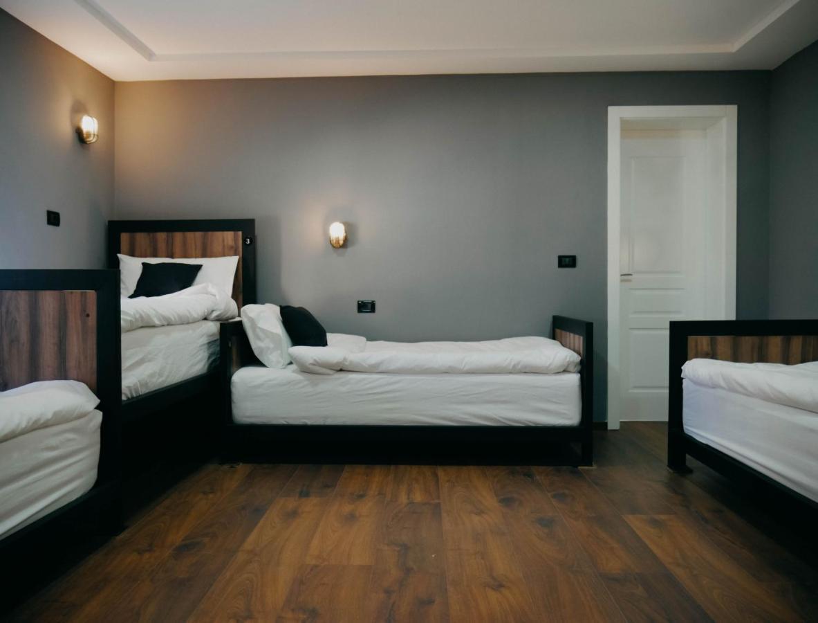 تيرانا The Maze Hostel المظهر الخارجي الصورة